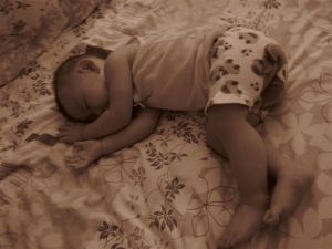 Sleep Style #1: following mommy